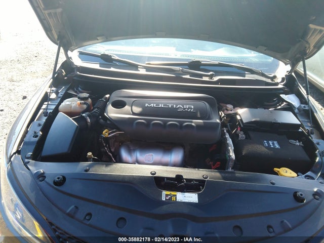 Chrysler 200 S 2015 1C3CCCBB6FN724733 Image 11