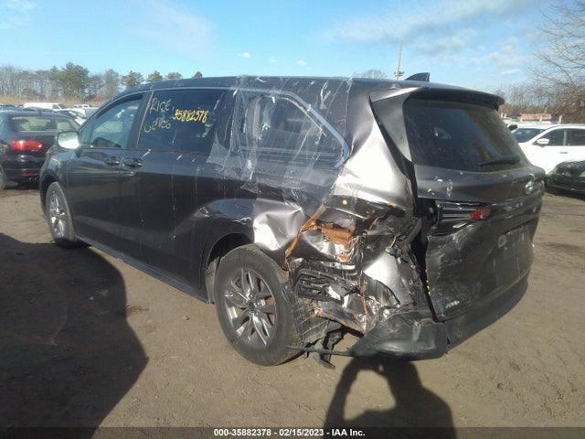 2022 Toyota Sienna, VIN: 5TDKSKFC4NS043535