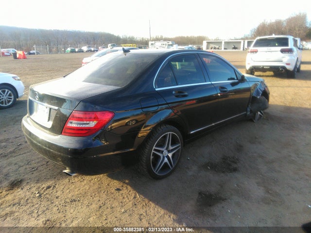 2013 MERCEDES-BENZ C-CLASS C 300 VIN: WDDGF8ABXDR256987