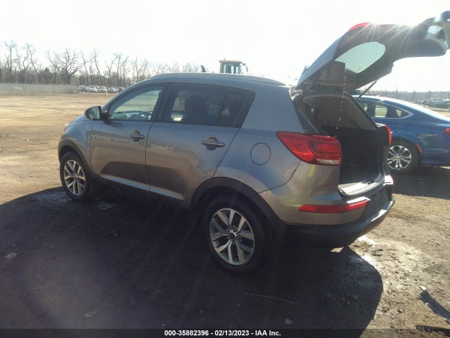 2016 Kia Sportage, VIN: KNDPBCACXG7827783