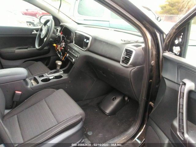 2021 Kia Sportage, VIN: KNDPM3AC1M7917040