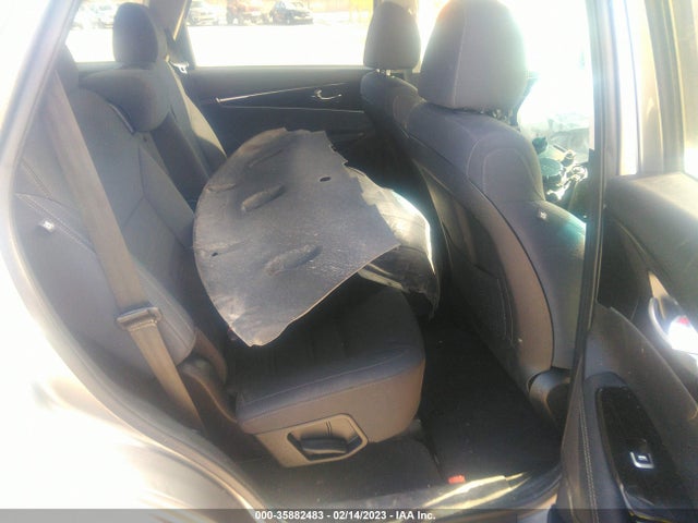 2019 KIA SORENTO LX VIN: 5XYPGDA36KG552576