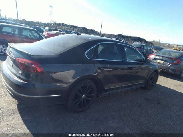1VWDT7A36HC020111 Volkswagen Passat R-line W/comfort Pkg