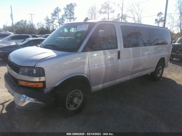 Chevrolet Express Passenger Lt 2018 1GAZGPFG8J1314998 Image 2