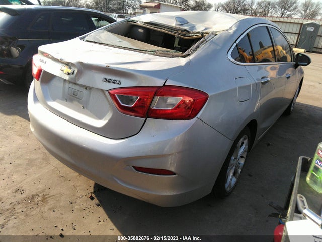 2017 Chevrolet Cruze, VIN: 1G1BF5SM6H7238709
