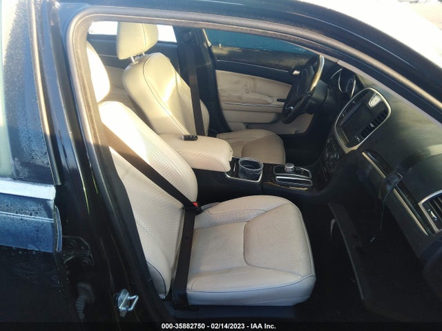 2C3CCAEG0GH212309 Chrysler 300 300c