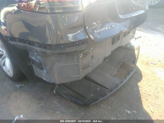 Tesla Model X 75d/100d/p100d 2018 5YJXCAE27JF081359 Image 7