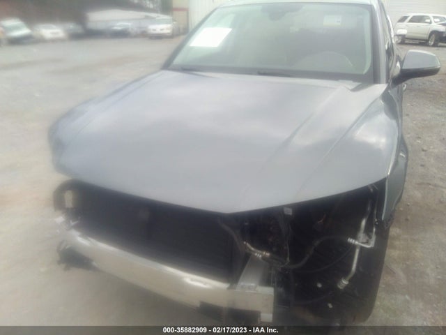 WA1ANAFY9J2040120 Audi Q5 Premium/tech Premium
