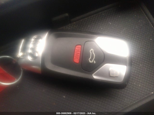 WA1ANAFY9J2040120 Audi Q5 Premium/tech Premium