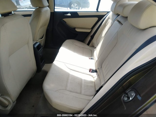 2011 VOLKSWAGEN JETTA SEDAN SE W VIN: 3VWDX7AJ0BM337634