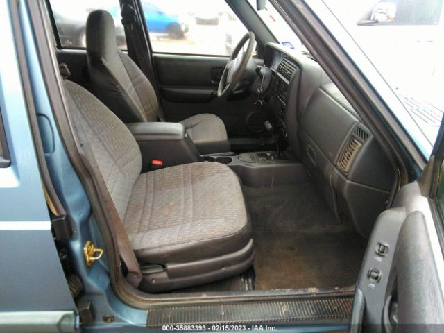 1J4FT68S7XL590131 Jeep Cherokee Sport/classic