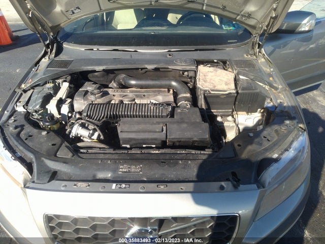 2016 Volvo XC70, VIN: YV4612NK0G1257738