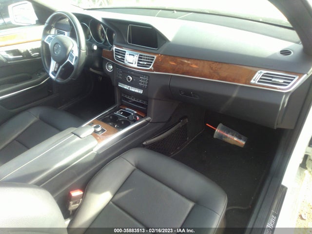 2016 Mercedes-Benz E-Class, VIN: WDDHF8JB2GB198987