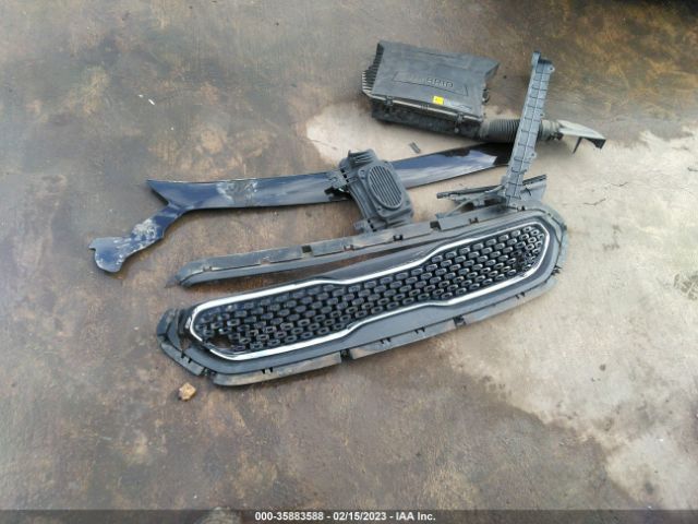 KNDCC3LC3H5060364 KIA NIRO EX