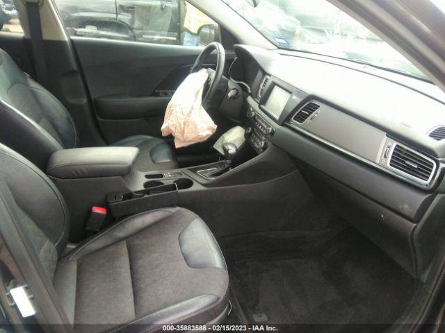 KNDCC3LC3H5060364 KIA NIRO EX