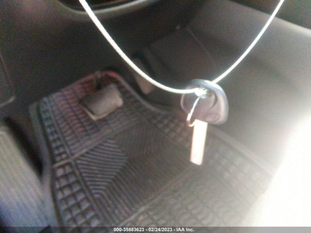 KNDJ23AU2L7022286 KIA SOUL S