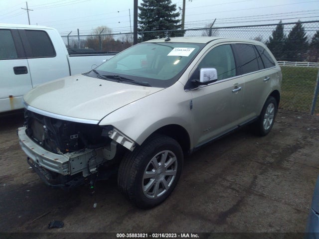 Lincoln MKX 2010 2LMDJ6JC7ABJ31923 Image 2