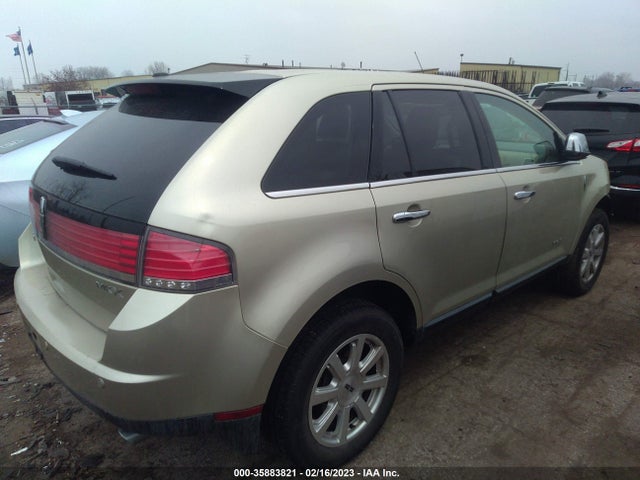 Lincoln MKX 2010 2LMDJ6JC7ABJ31923 Image 4