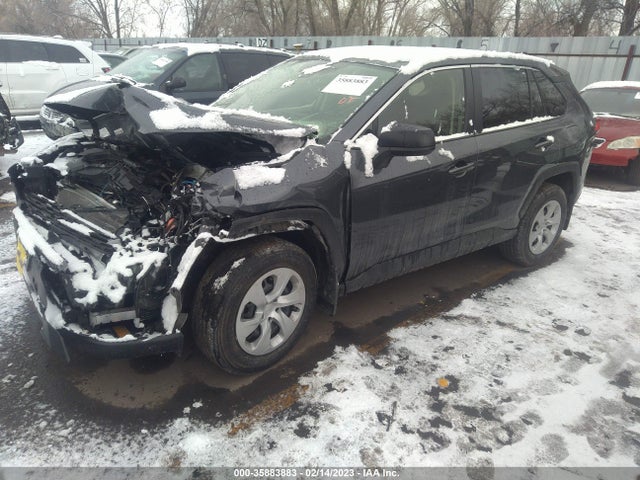 Toyota RAV4 LE 2023 JTMF1RFV3PD093565 Image 2