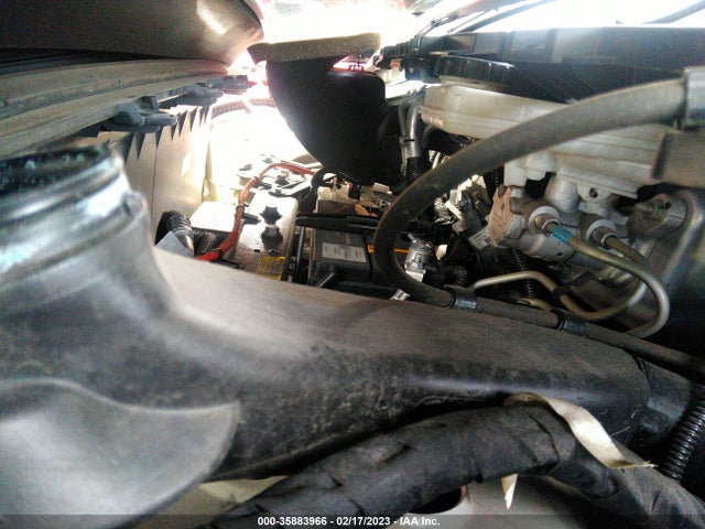 Tesla Model Y Long Range 2021 5YJYGDEE1MF069555 Image 12