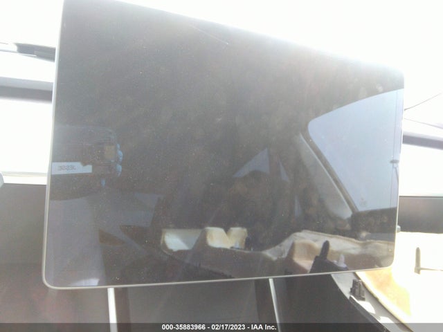 Tesla Model Y Long Range 2021 5YJYGDEE1MF069555 Image 9
