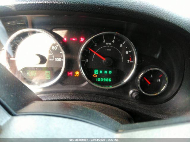 1C4HJWEG8DL630457 Jeep Wrangler Unlimited Sahara