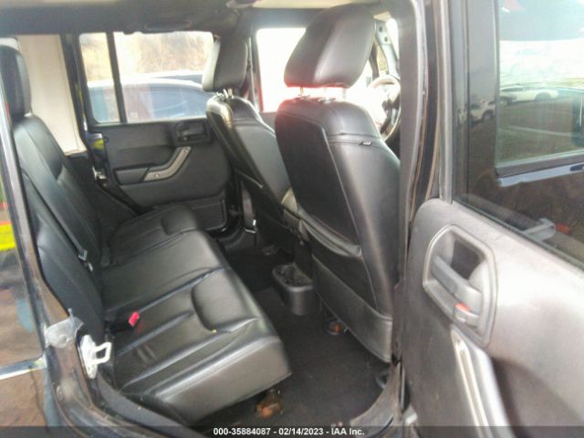 1C4HJWEG8DL630457 Jeep Wrangler Unlimited Sahara