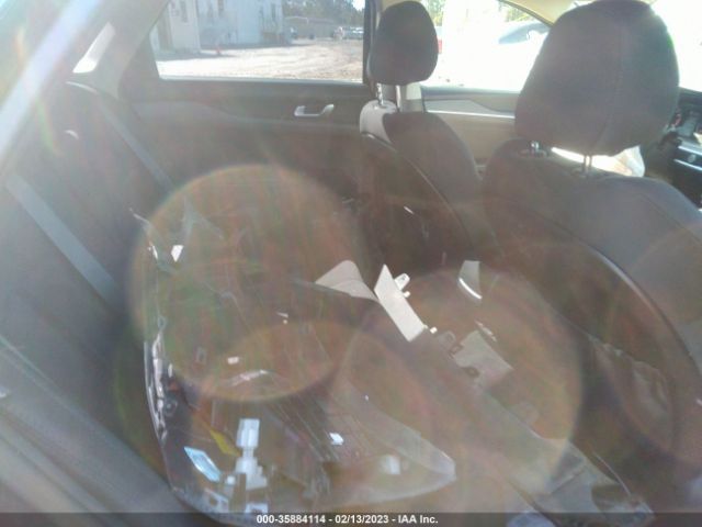5XXG14J27NG116370 KIA K5 LXS
