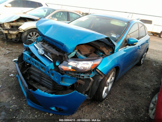 Ford Focus Titanium 2014 1FADP3N27EL270380 Image 2