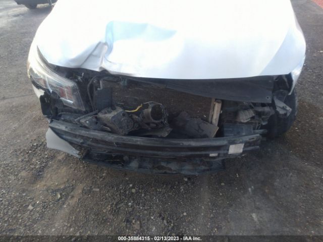 KNDMB5C16F6027643 KIA SEDONA LX
