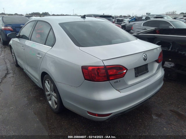 Volkswagen GLI 2013 3VW467AJ1DM255711 Image 4