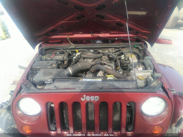 2010 JEEP WRANGLER UNLIMITED SAHARA VIN: 1J4BA5H18AL136774