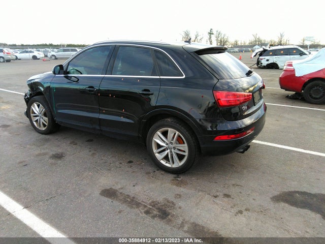 WA1EFCFS4GR014000 Audi Q3 Premium Plus