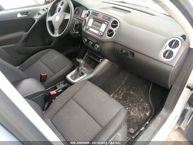 2010 VOLKSWAGEN TIGUAN S VIN: WVGAV7AX4AW001902