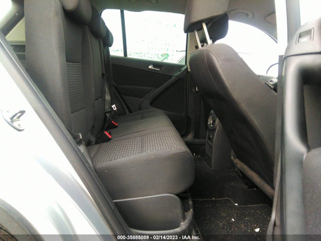 2010 VOLKSWAGEN TIGUAN S VIN: WVGAV7AX4AW001902
