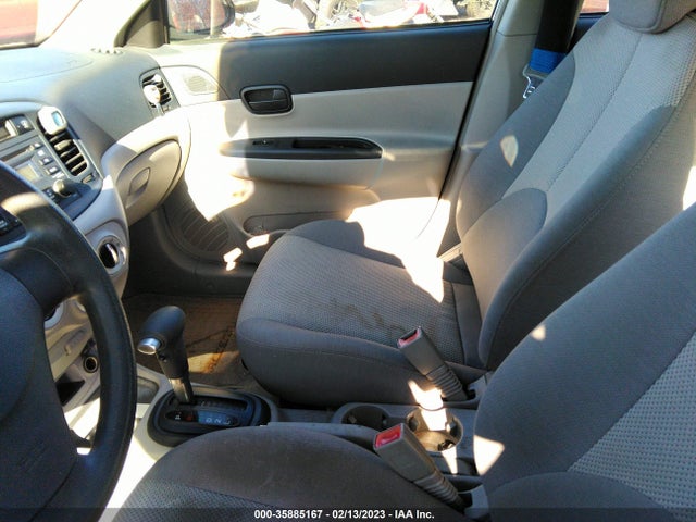 2006 HYUNDAI ACCENT GLS VIN: KMHCN46C06U028935