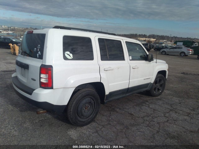 35885214 :رقم المزاد ، 1J4NF1GB2BD229917 vin ، 2011 Jeep Patriot Latitude مزاد بيع