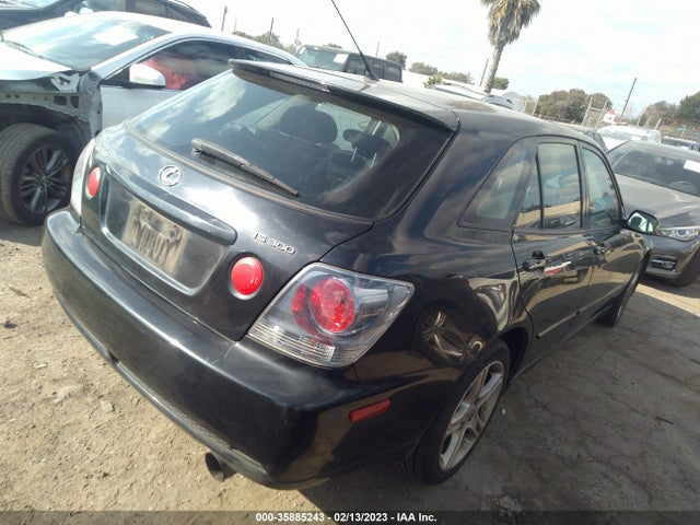 2005 LEXUS IS 300 SPORTCROSS VIN: JTHED192750097031