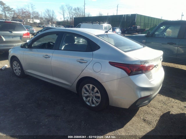 2018 Hyundai Accent, VIN: 3KPC24A38JE032436