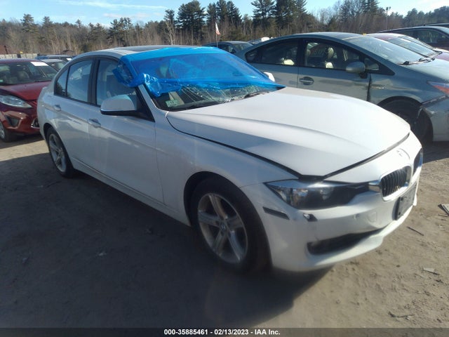 2015 BMW 3 Series, VIN: WBA3B5G54FNS18862