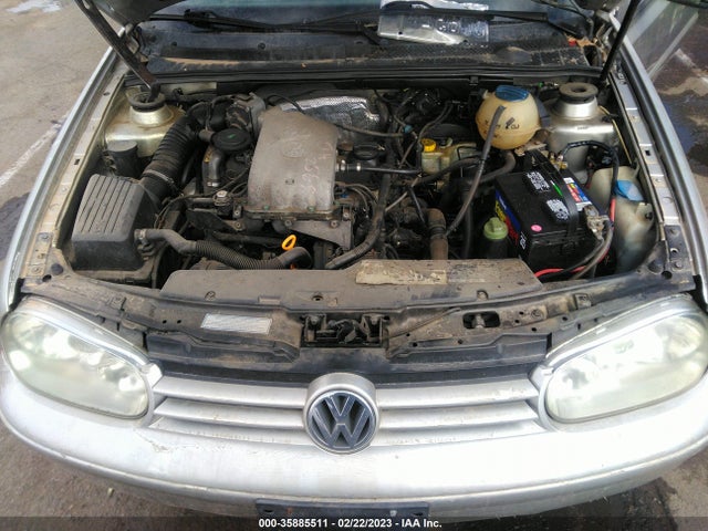 3VWCC21V0YM803276 Volkswagen CABRIO
