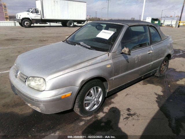3VWCC21V0YM803276 Volkswagen CABRIO
