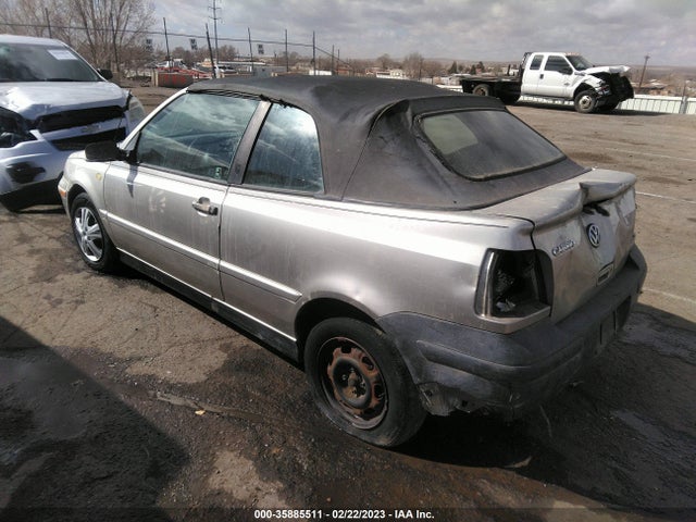 3VWCC21V0YM803276 Volkswagen CABRIO
