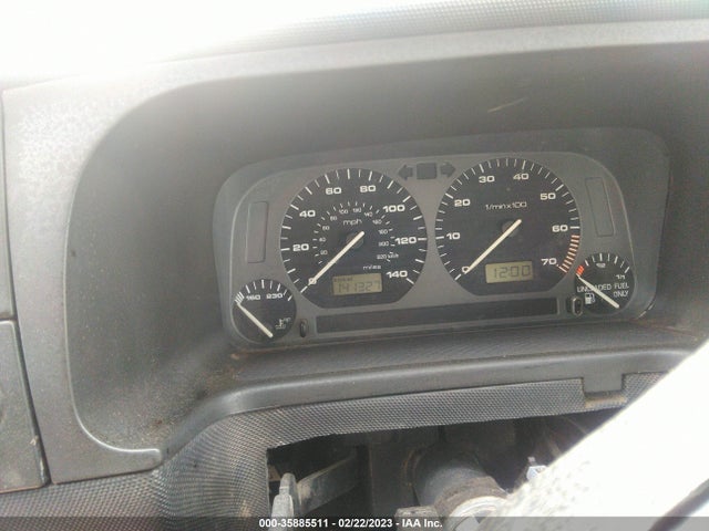 3VWCC21V0YM803276 Volkswagen CABRIO