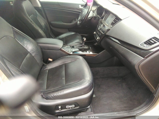 2015 Kia Cadenza, VIN: KNALN4D7XF5187690