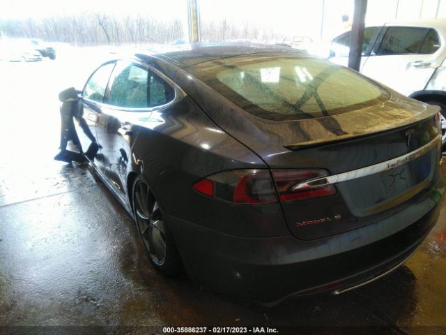 5YJSA1H24EFP64654 Tesla Model S P85d