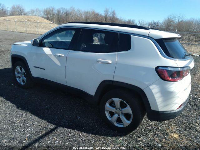 3C4NJDBB0JT402131 Jeep Compass Latitude