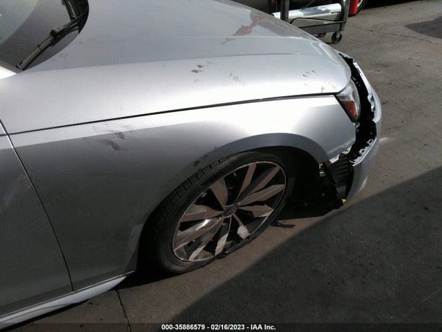WAUBBAF47PN000252 Audi A4 Sedan Premium Plus