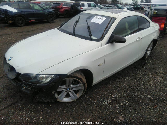 BMW 3 Series 335xi 2008 WBAWC73548E065818 Image 2