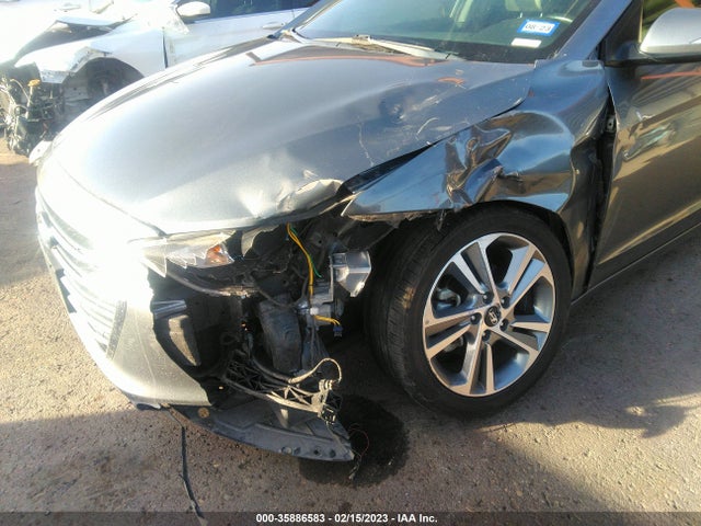 2017 HYUNDAI ELANTRA LIMITED VIN: KMHD84LF0HU120219